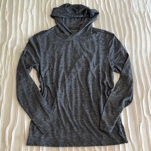 Banana Republic long sleeve tshirt. Medium